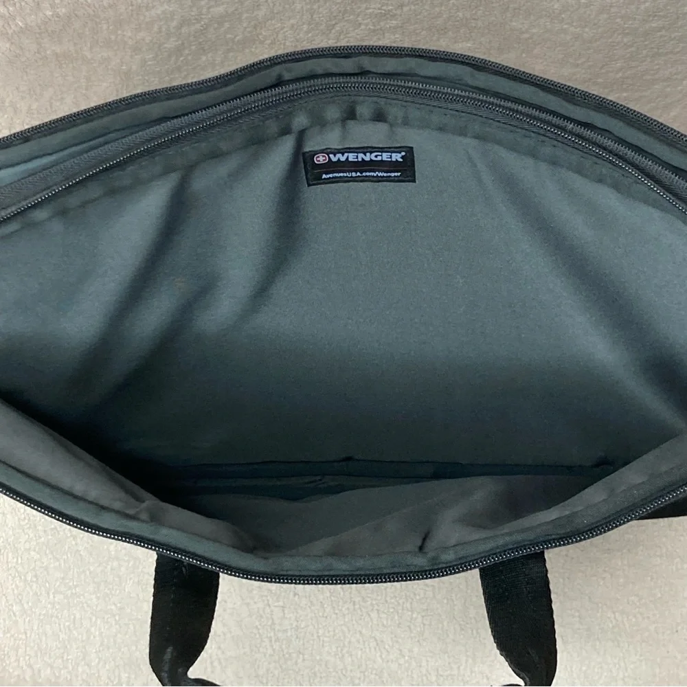 Wenger Legacy Neoprene Ultra Slim 17” Laptop Case-Black-Shoulder Strap-Business